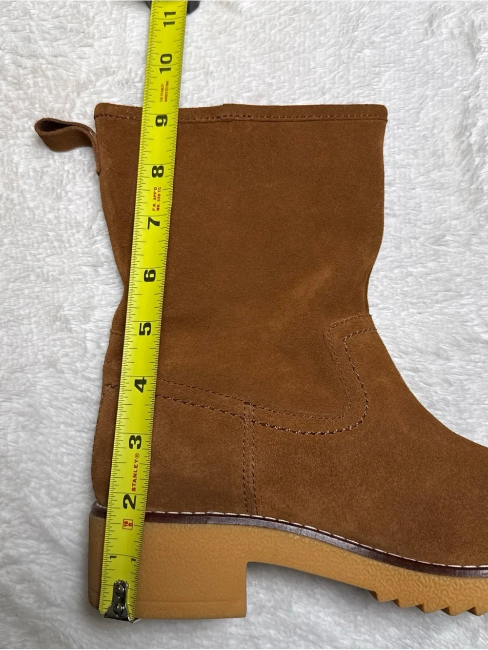 Clarks Eden Mid Hi Boot Dark Tan Suede Womens Size 7 Leather Lug Sole Pull On